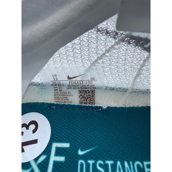 Athletic_Shoes